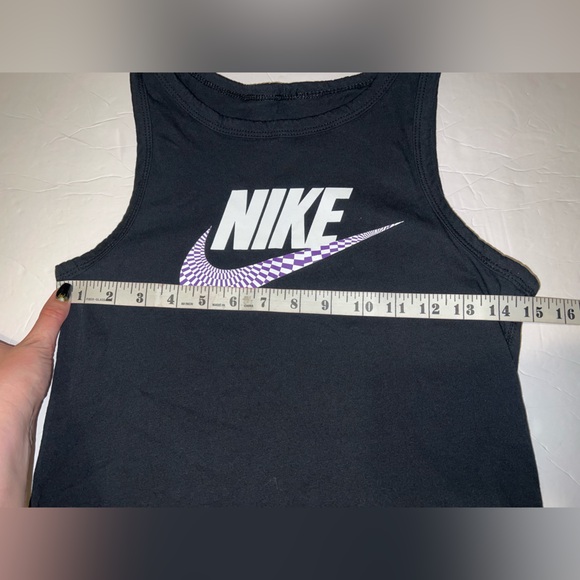 Nike Tank Top - Picture 6 of 9